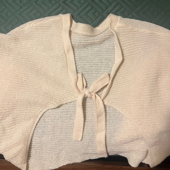 Open back sweater - Picture 2 of 2